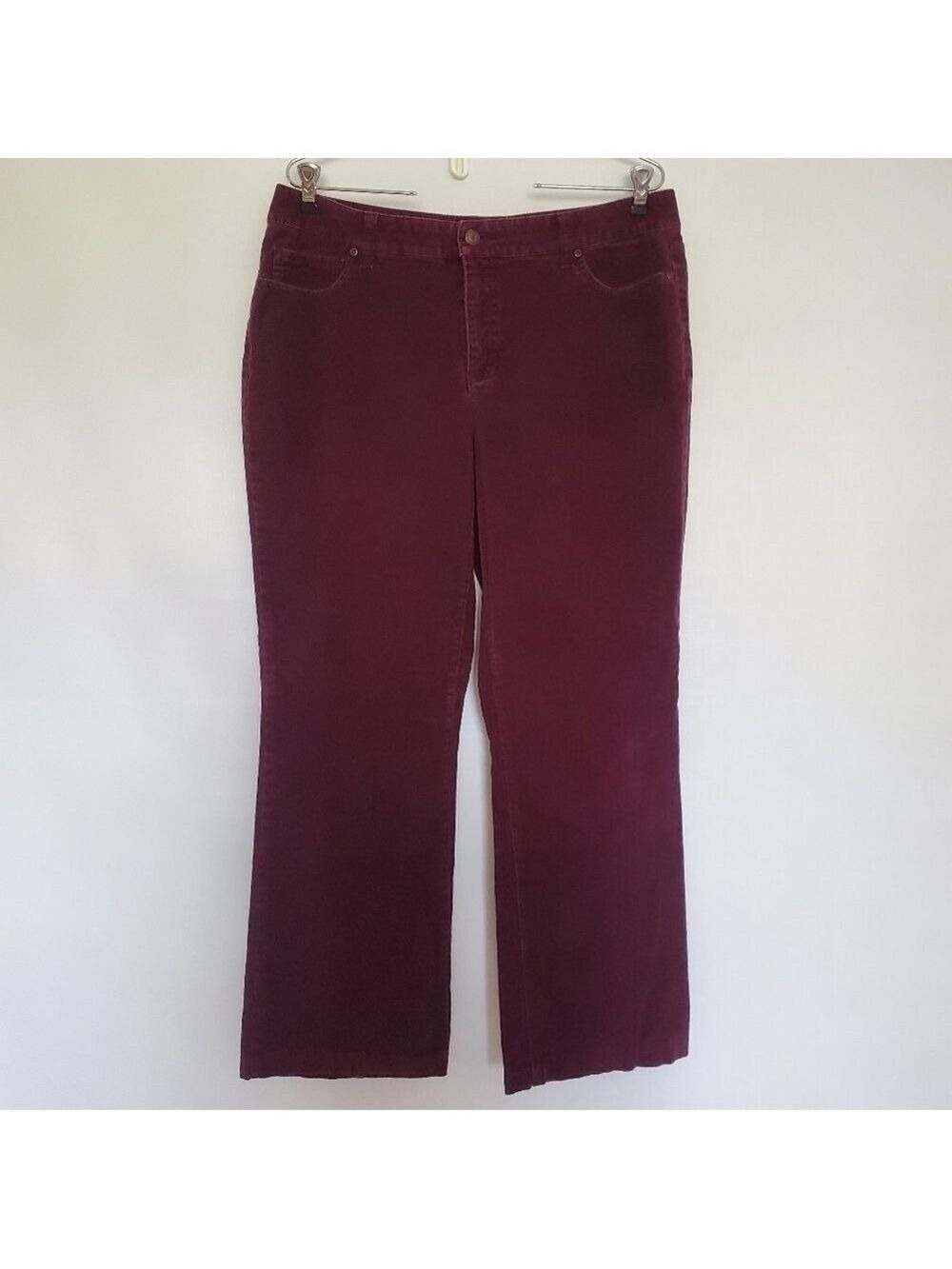 ST. JOHN'S BAY CORDUROY PANTS WOMEN 12 STRAIGHT-FIT SLENDER BOOT CUT PLUM PURPLE